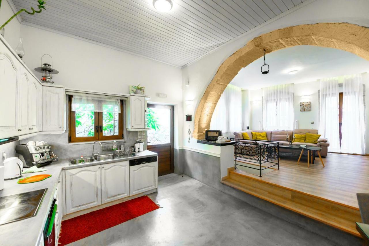 Athina House Spa & Hammam Arkhondiki Exterior photo